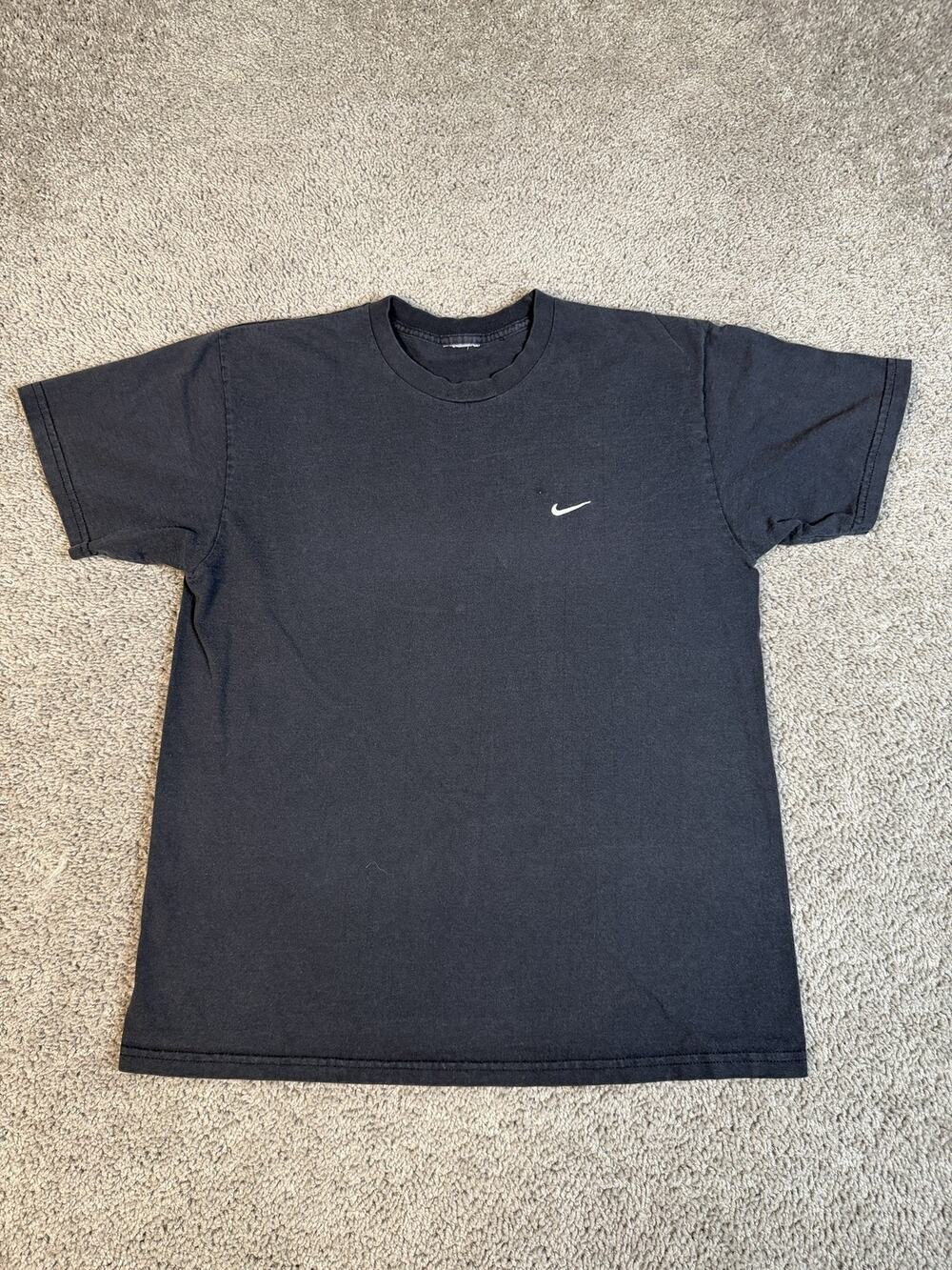 Nike Shirt Mens M Black Swoosh Logo Graphic Crew Neck Cotton Basic Preshrunk